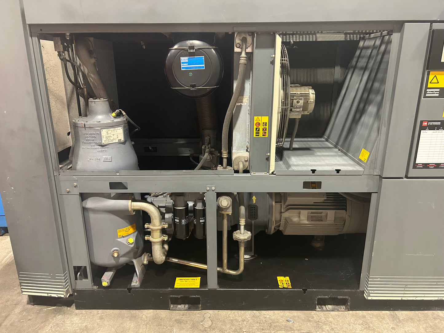 GA55 Compresseur à Vis 55 KW/ 75 HP 325 CFM 575V Air Cooled ATLAS COPCO - En vente